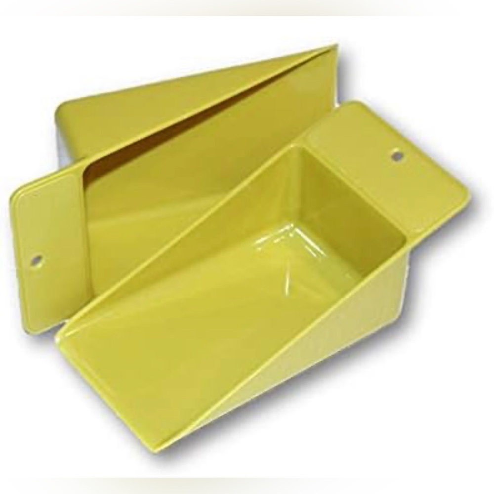 Tupperware Flat Scoops 2pc Set in Surprise Colours